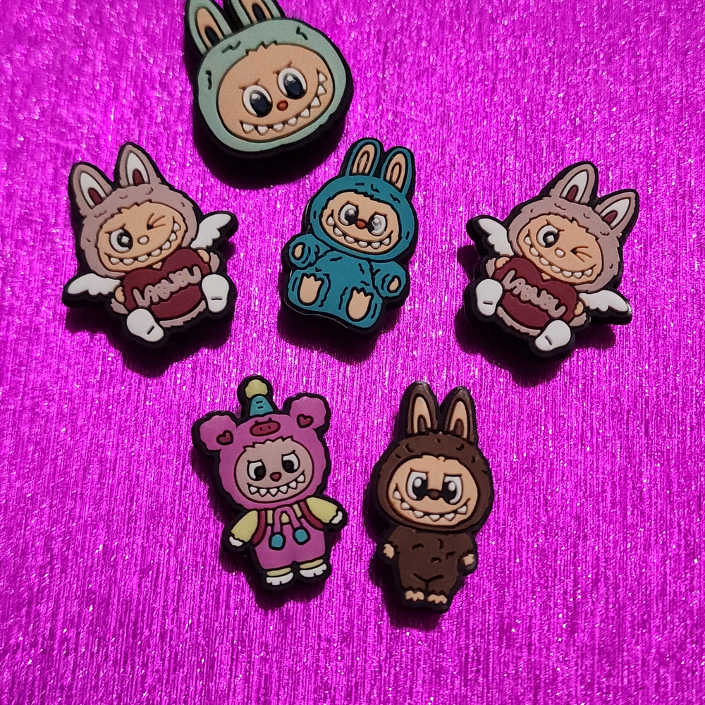 Set Of 6 LABUBU CROCS CHARMS